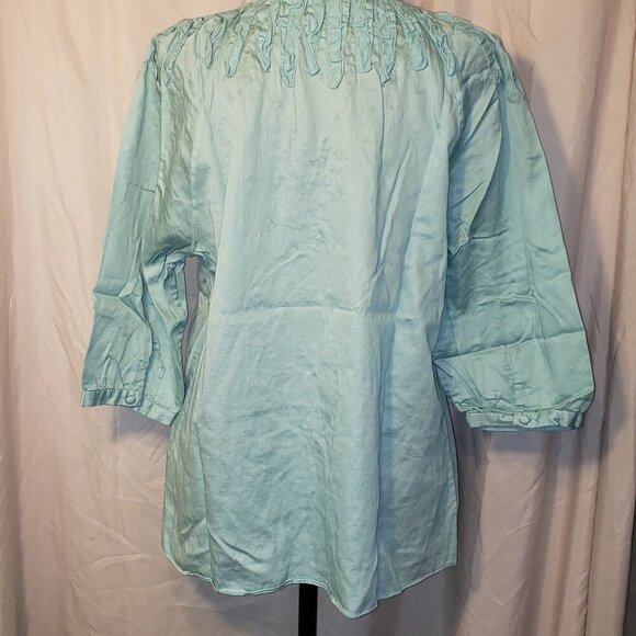 Talbots Silky Tunic V Neck Blouse with 3/4 Sleeves  - LP - Picture 4 of 5